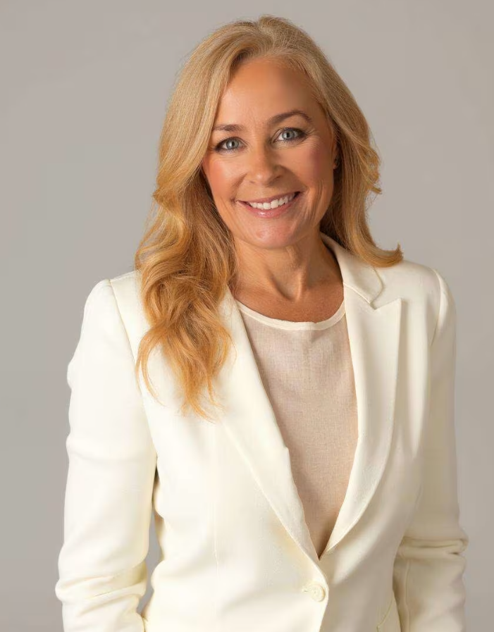 Amy DeBusk, mortgage advisor